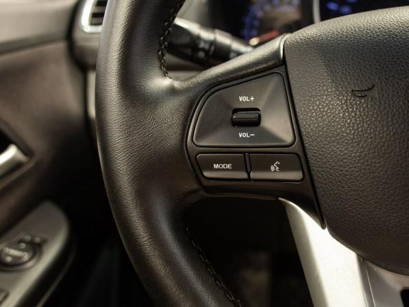 Kia Rio III с пробегом 2011 года, цена 965 000 рублей, 96145 км, седан, Автокод Объявления