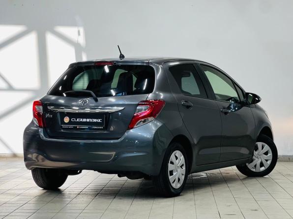Toyota Vitz III (XP130) Рестайлинг с пробегом 2015 года, цена 799 000 рублей, 137000 км, хэтчбек, Автокод Объявления