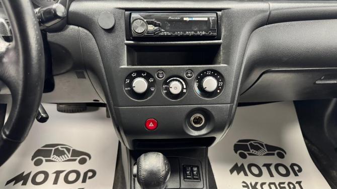 Mitsubishi Outlander I с пробегом 2004 года, цена 390 000 рублей, 322474 км, внедорожник, Автокод Объявления