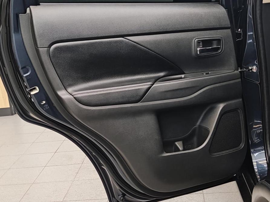 Mitsubishi Outlander III Рестайлинг 3 Барнаул  - изображение 35