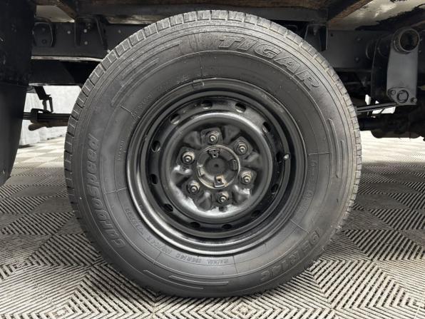 Mazda Bongo III с пробегом 1995 года, цена 650 000 рублей, 230945 км, фургон, Автокод Объявления