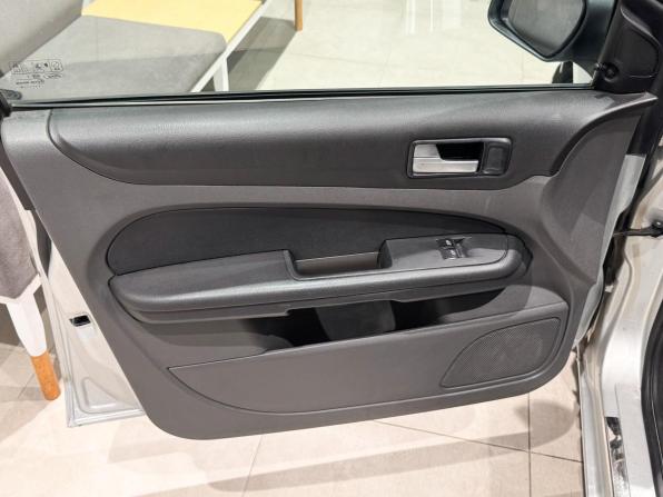 Ford Focus II с пробегом 2006 года, цена 242 771 рубль, 329401 км, седан, Автокод Объявления