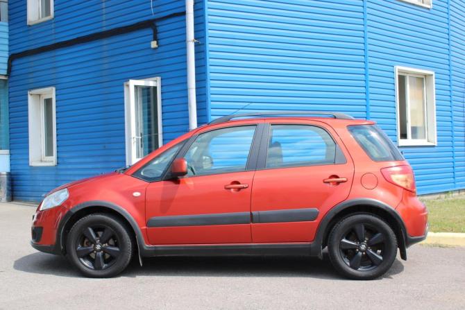 Suzuki SX4 I (Classic) Рестайлинг с пробегом 2010 года, цена 649 000 рублей, 215000 км, хэтчбек, Автокод Объявления