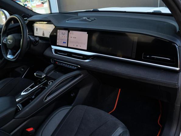 Geely Monjaro I с пробегом 2024 года, цена 3 700 000 рублей, 15080 км, внедорожник, Автокод Объявления