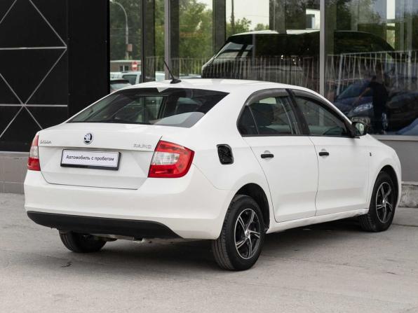 Skoda Rapid I с пробегом 2017 года, цена 670 000 рублей, 190426 км, лифтбек, Автокод Объявления
