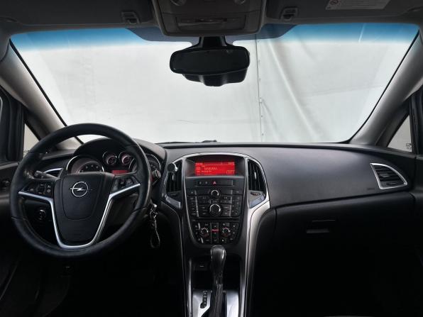 Opel Astra J Рестайлинг с пробегом 2013 года, цена 780 000 рублей, 183070 км, хэтчбек, Автокод Объявления