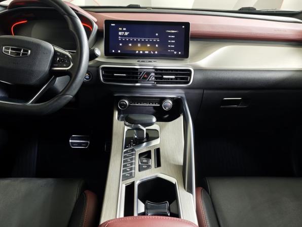 Geely Coolray I с пробегом 2023 года, цена 1 693 000 рублей, 65596 км, внедорожник, Автокод Объявления