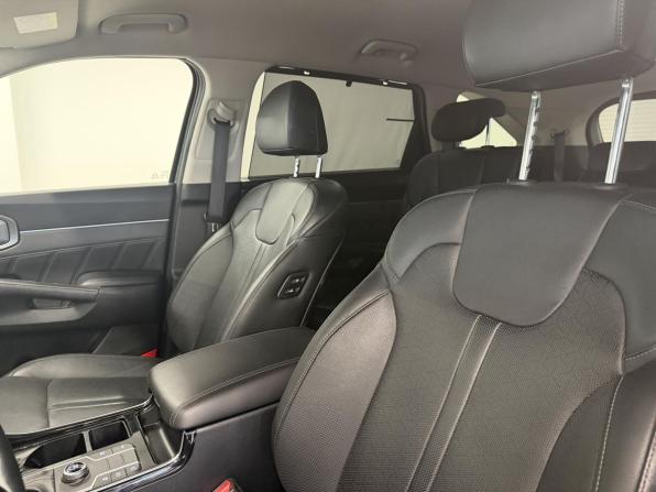 Kia Sorento IV с пробегом 2022 года, цена 3 700 000 рублей, 88952 км, внедорожник, Автокод Объявления