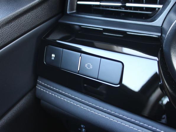 Omoda S5 с пробегом 2024 года, цена 1 579 000 рублей, 6060 км, седан, Автокод Объявления