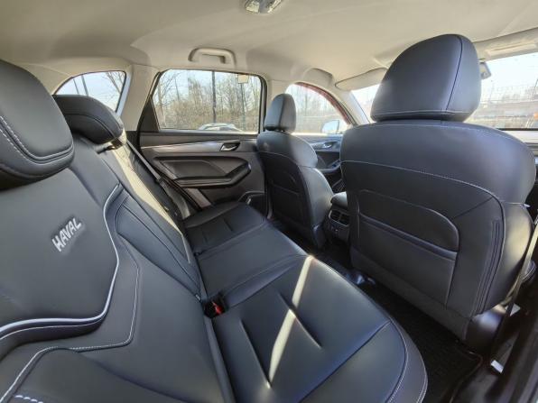 Haval Jolion I с пробегом 2022 года, цена 1 809 000 рублей, 18500 км, внедорожник, Автокод Объявления