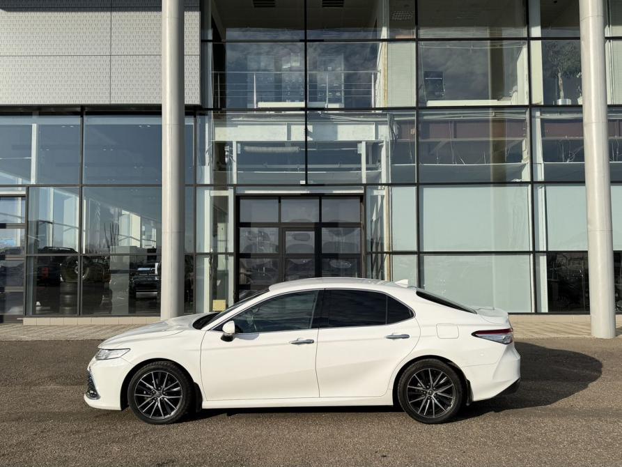 Toyota Camry VIII (XV70) Рестайлинг Тверь  - изображение 3