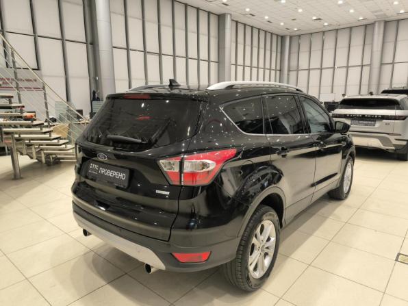 Ford Kuga II Рестайлинг с пробегом 2017 года, цена 1 530 000 рублей, 100060 км, внедорожник, Автокод Объявления