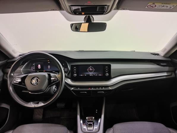 Skoda Octavia IV (A8) с пробегом 2021 года, цена 2 370 000 рублей, 181500 км, лифтбек, Автокод Объявления