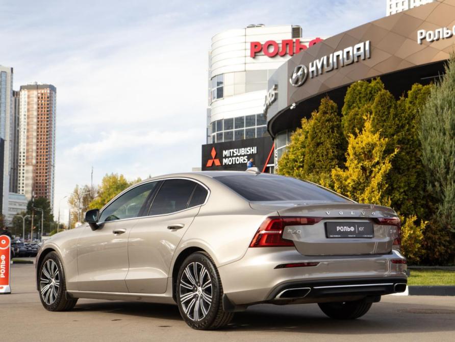 Volvo S60 III Москва  - изображение 5