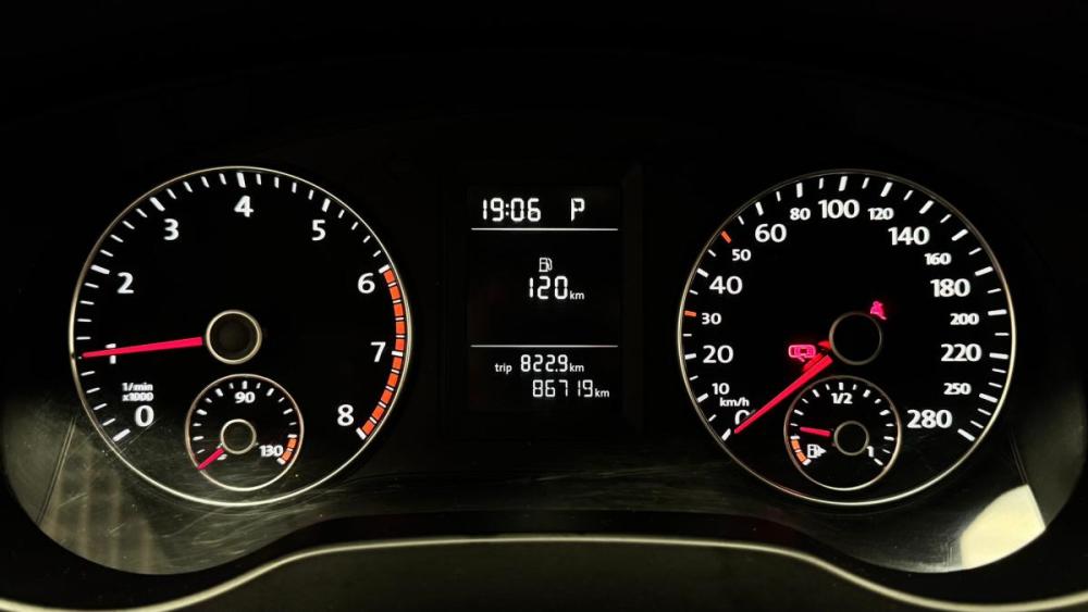 Volkswagen Jetta VI Киров  - изображение 14