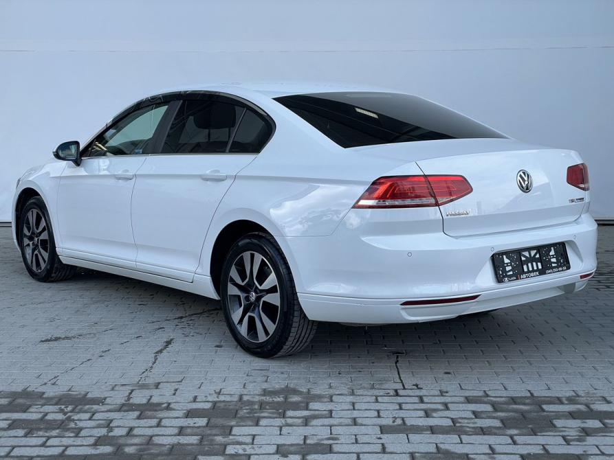 Volkswagen Passat B8 Екатеринбург  - изображение 9