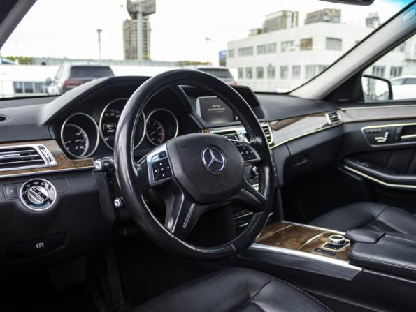 Mercedes-Benz E-Класс IV (W212 S212 C207) Рестайлинг с пробегом 2015 года, цена 2 319 000 рублей, 178027 км, седан, Автокод Объявления