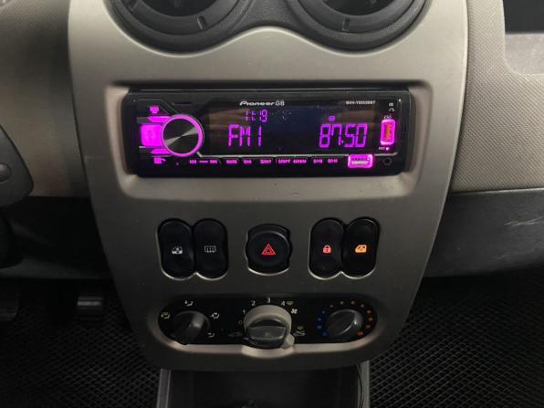 Renault Sandero I с пробегом 2012 года, цена 500 000 рублей, 221193 км, хэтчбек, Автокод Объявления
