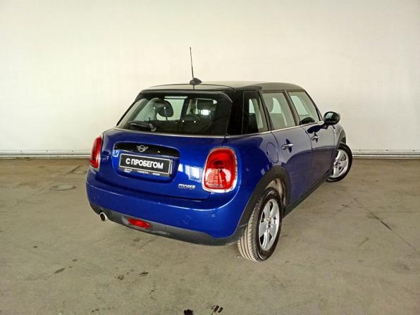 Mini Hatch III (F55/F56) Рестайлинг с пробегом 2020 года, цена 2 415 000 рублей, 12600 км, хэтчбек, Автокод Объявления