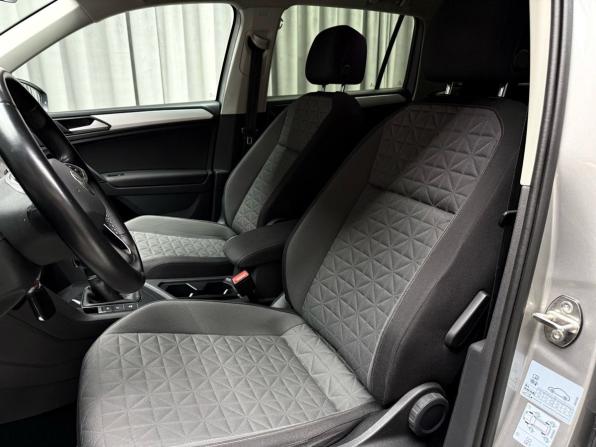 Volkswagen Tiguan II Рестайлинг с пробегом 2021 года, цена 2 579 000 рублей, 129693 км, внедорожник, Автокод Объявления