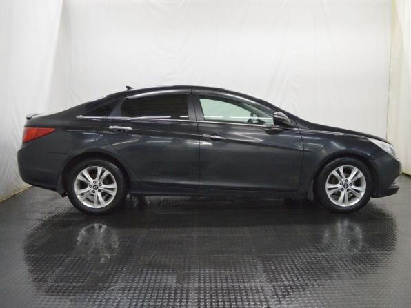 Hyundai Sonata VI (YF) с пробегом 2011 года, цена 900 000 рублей, 194270 км, седан, Автокод Объявления