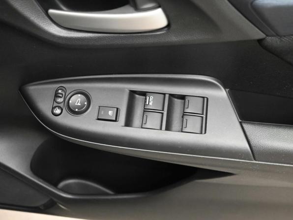Honda Shuttle II с пробегом 2018 года, цена 1 670 000 рублей, 43454 км, универсал, Автокод Объявления
