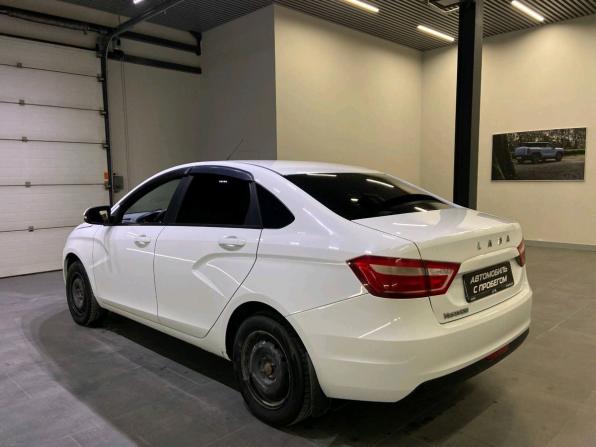 Lada (ВАЗ) Vesta I с пробегом 2022 года, цена 788 000 рублей, 177176 км, седан, Автокод Объявления