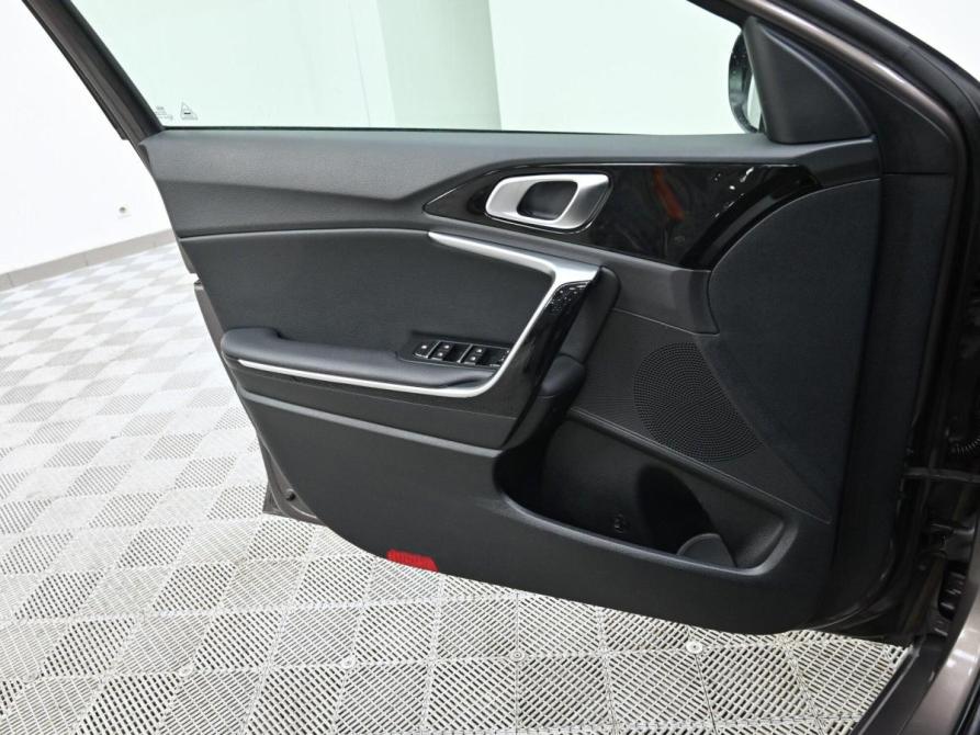 Kia Ceed III Москва  - изображение 14