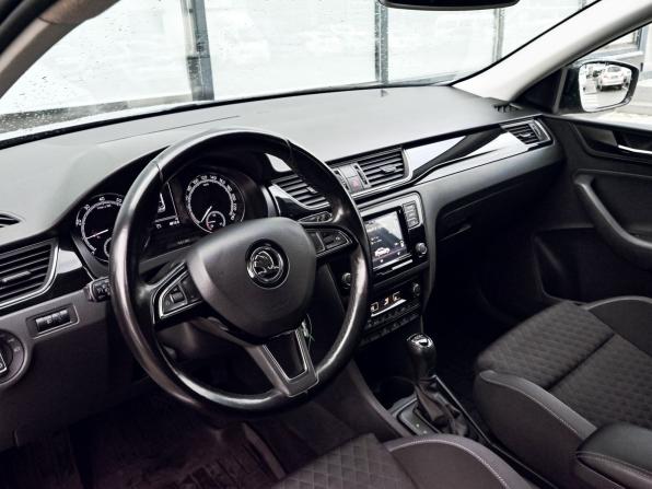 Skoda Rapid I Рестайлинг с пробегом 2017 года, цена 1 375 000 рублей, 151594 км, лифтбек, Автокод Объявления