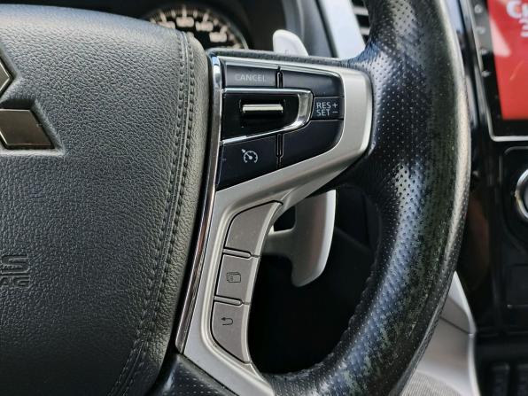 Mitsubishi Pajero Sport III с пробегом 2016 года, цена 2 560 000 рублей, 215605 км, внедорожник, Автокод Объявления