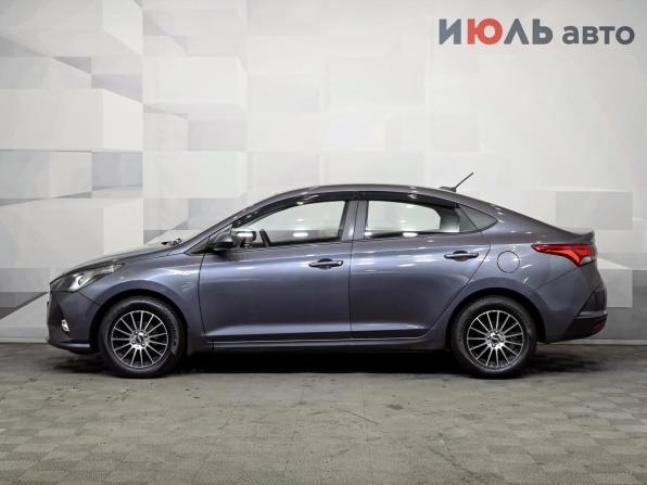 Hyundai Solaris II Рестайлинг с пробегом 2021 года, цена 1 490 000 рублей, 122526 км, седан, Автокод Объявления