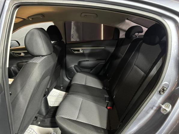 Kia Rio IV с пробегом 2017 года, цена 1 249 000 рублей, 121350 км, седан, Автокод Объявления