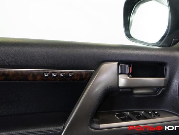 Toyota Land Cruiser 200 Series с пробегом 2011 года, цена 3 398 000 рублей, 237289 км, внедорожник, Автокод Объявления