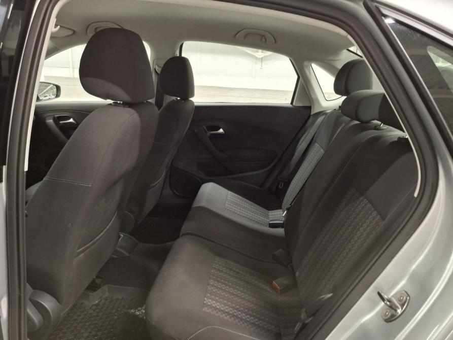 Volkswagen Polo V Рестайлинг Казань  - изображение 15