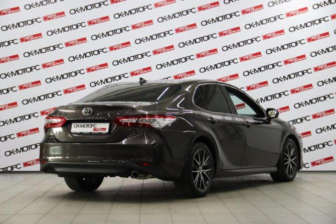 Toyota Camry VIII (XV70) Рестайлинг с пробегом 2021 года, цена 3 295 950 рублей, 80120 км, седан, Автокод Объявления