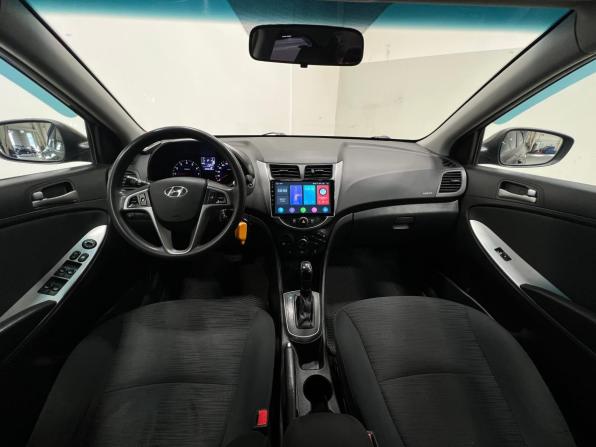 Hyundai Solaris I Рестайлинг с пробегом 2016 года, цена 930 000 рублей, 200500 км, седан, Автокод Объявления