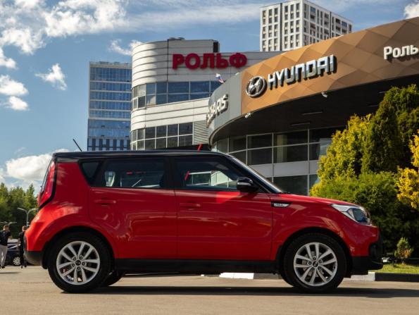 Kia Soul II Рестайлинг с пробегом 2018 года, цена 1 598 000 рублей, 83188 км, хэтчбек, Автокод Объявления