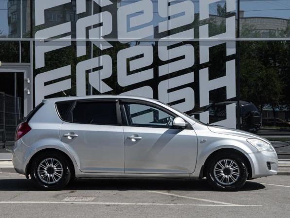 Kia Ceed I с пробегом 2009 года, цена 499 000 рублей, 226683 км, хэтчбек, Автокод Объявления