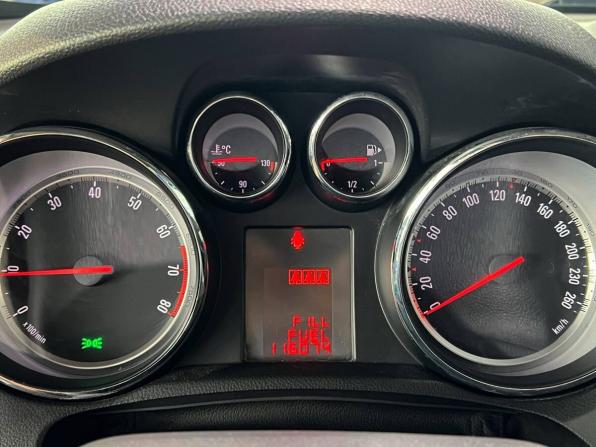 Opel Mokka I с пробегом 2014 года, цена 1 070 000 рублей, 115120 км, внедорожник, Автокод Объявления