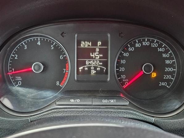 Volkswagen Polo V Рестайлинг с пробегом 2019 года, цена 1 335 000 рублей, 64350 км, седан, Автокод Объявления