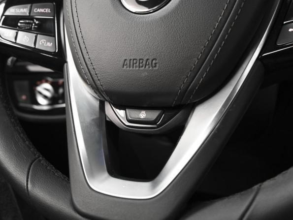 BMW 5 серии VII (G30/G31/G38) Рестайлинг с пробегом 2021 года, цена 3 348 070 рублей, 78721 км, седан, Автокод Объявления