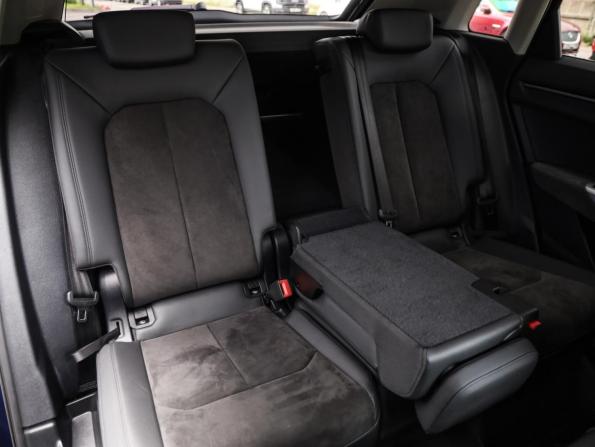 Audi Q3 II (F3) с пробегом 2021 года, цена 3 427 000 рублей, 100421 км, внедорожник, Автокод Объявления