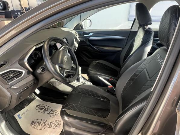 Lada (ВАЗ) Vesta I Рестайлинг (NG) с пробегом 2025 года, цена 1 330 000 рублей, 18611 км, седан, Автокод Объявления