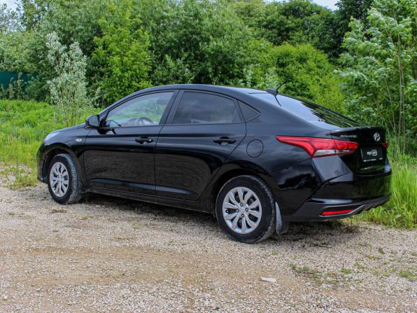Hyundai Solaris II Рестайлинг с пробегом 2021 года, цена 1 451 000 рублей, 84433 км, седан, Автокод Объявления