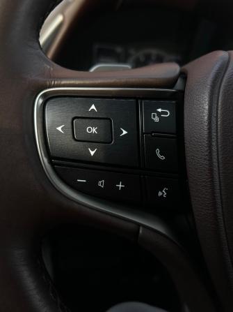 Lexus ES VII с пробегом 2018 года, цена 3 650 000 рублей, 96600 км, седан, Автокод Объявления