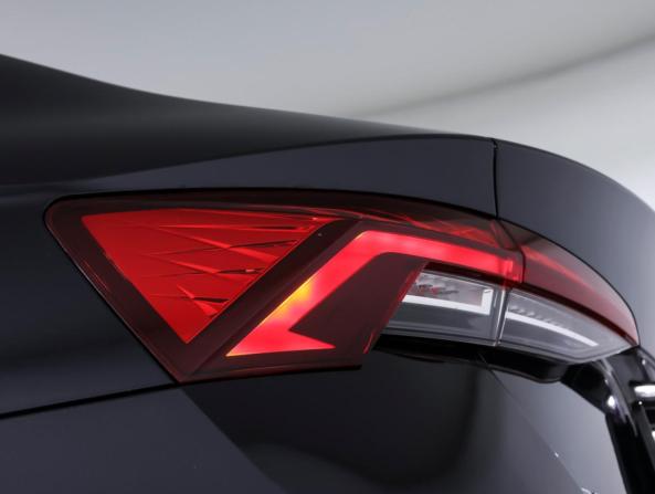 Skoda Octavia IV (A8) с пробегом 2021 года, цена 1 890 000 рублей, 158000 км, лифтбек, Автокод Объявления