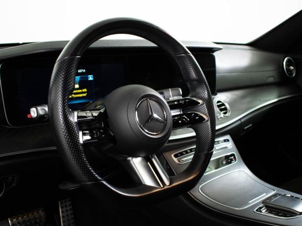 Mercedes-Benz E-Класс V (W213 S213 C238) Рестайлинг с пробегом 2021 года, цена 4 737 000 рублей, 63690 км, седан, Автокод Объявления