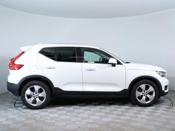 Volvo XC40 I с пробегом 2019 года, цена 2 350 000 рублей, 127418 км, внедорожник, Автокод Объявления