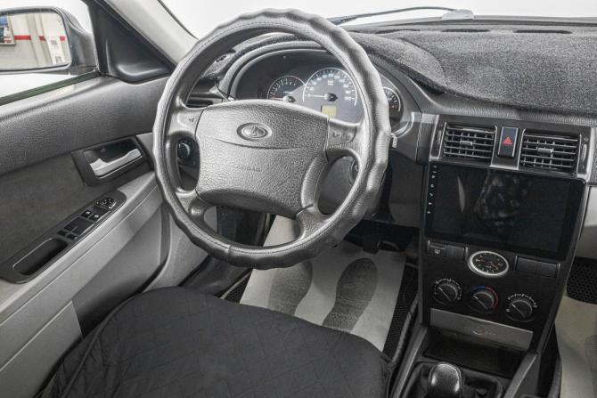 Lada (ВАЗ) Priora I с пробегом 2009 года, цена 389 000 рублей, 180000 км, седан, Автокод Объявления