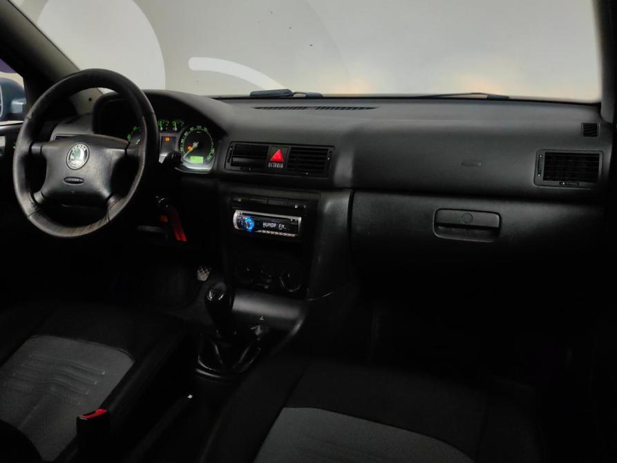 Skoda Octavia I (A4) Рестайлинг Москва  - изображение 7
